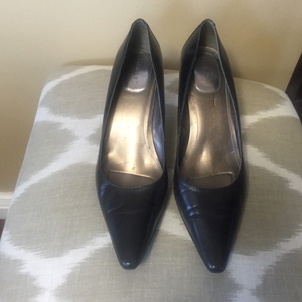 Calvin Klein Black Leather Pumps 10M